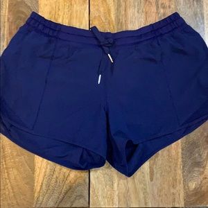 Lululemon Hotty Hot Short 4”